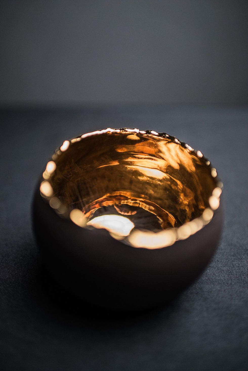 Thumbnail: Torn Edge Gold Whisky Tumbler