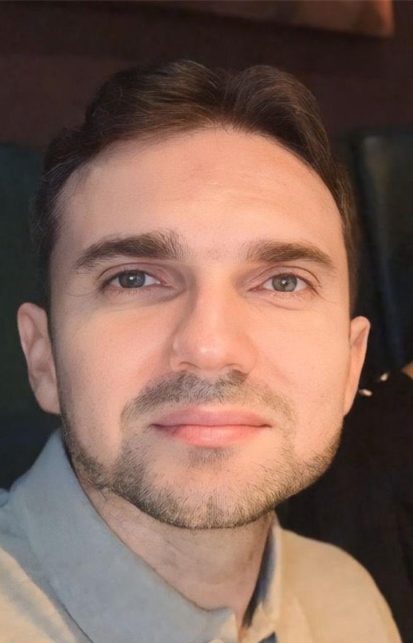 Paulo Michael.gif