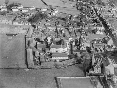 Aerial photograph of Lochwinnoch taken in 1938