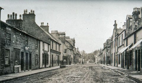 The High Street Lochwinnoch