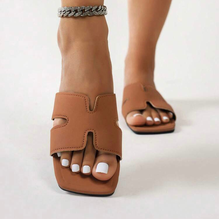 HERS SANDALS