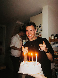 JNEX feiert Geburtstag