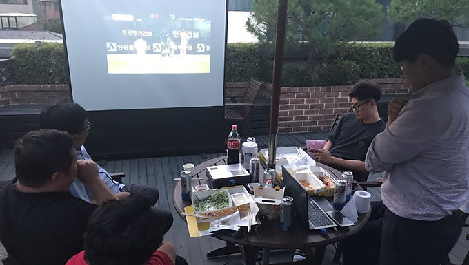 대화기기 2017년 6월 Pop Up Chicken&Beer