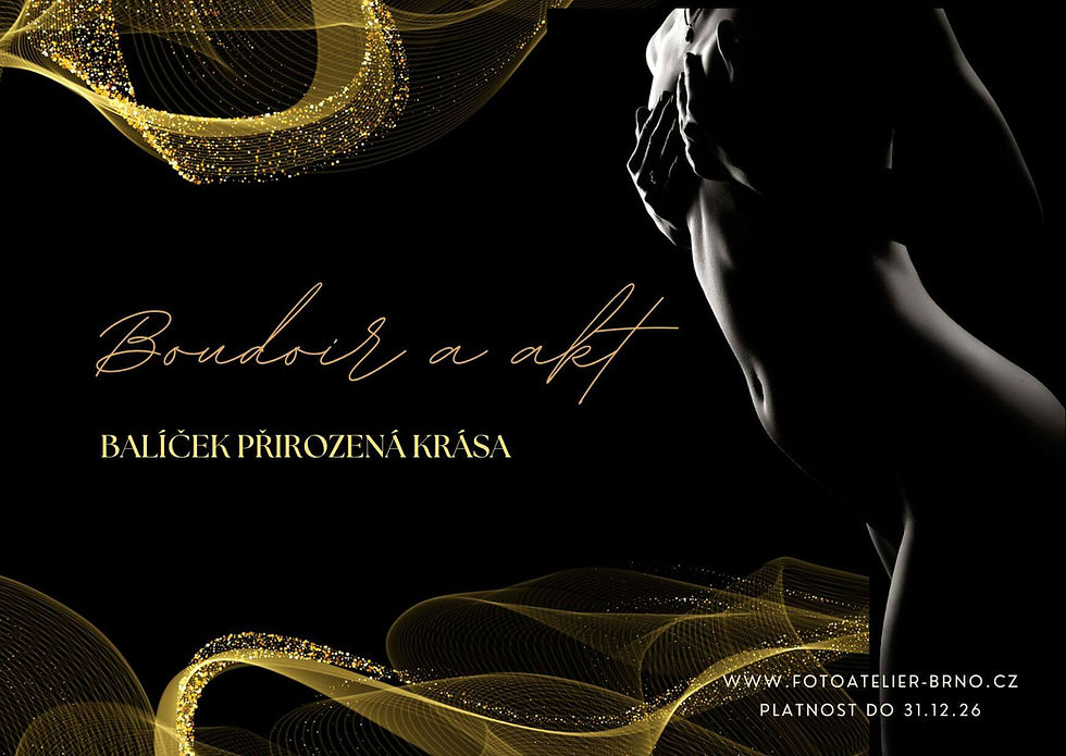 Boudoir a akt, líček přirozená krása, black and gold design, Fotoateliér Brno – Marcela Kramářová