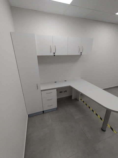 Mueble escritorio clinica