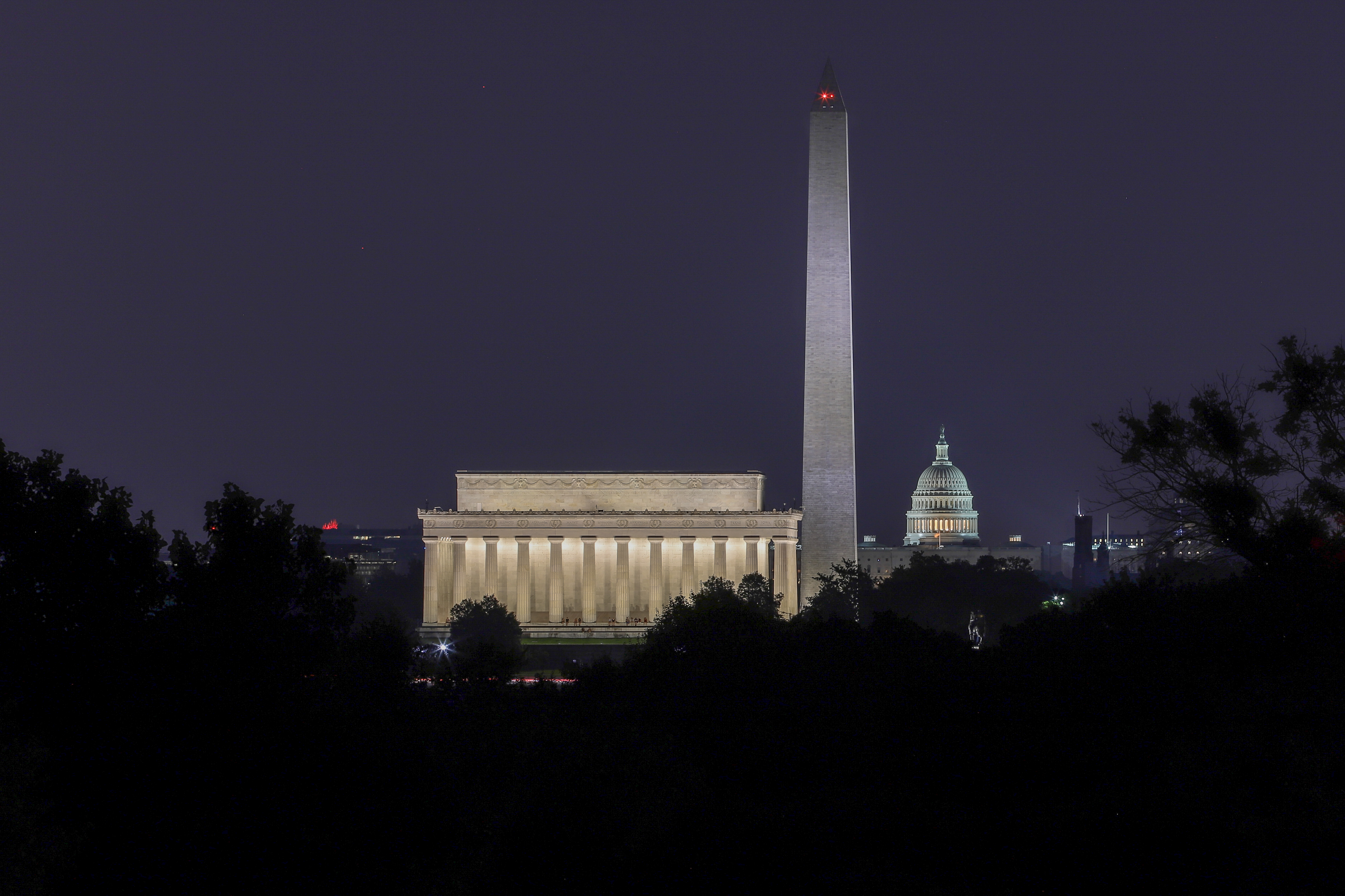 DC Panoramic View of Monuments