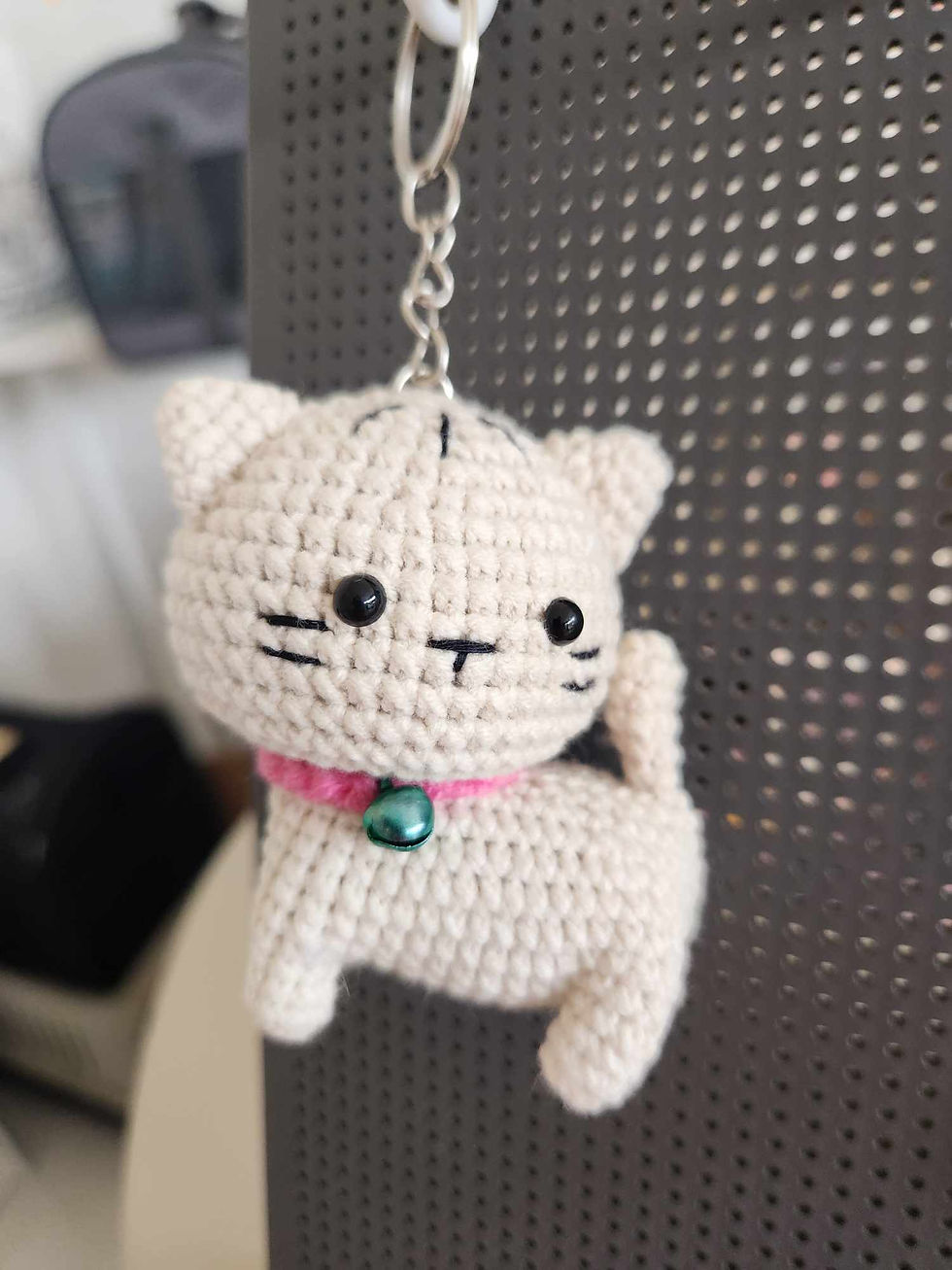 Thumbnail: Crochet Cat Keychain