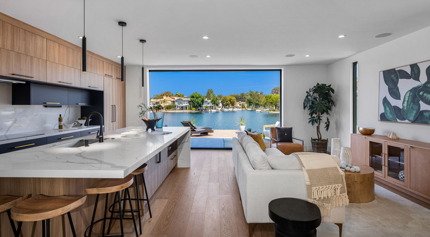 living room with a view on the lake