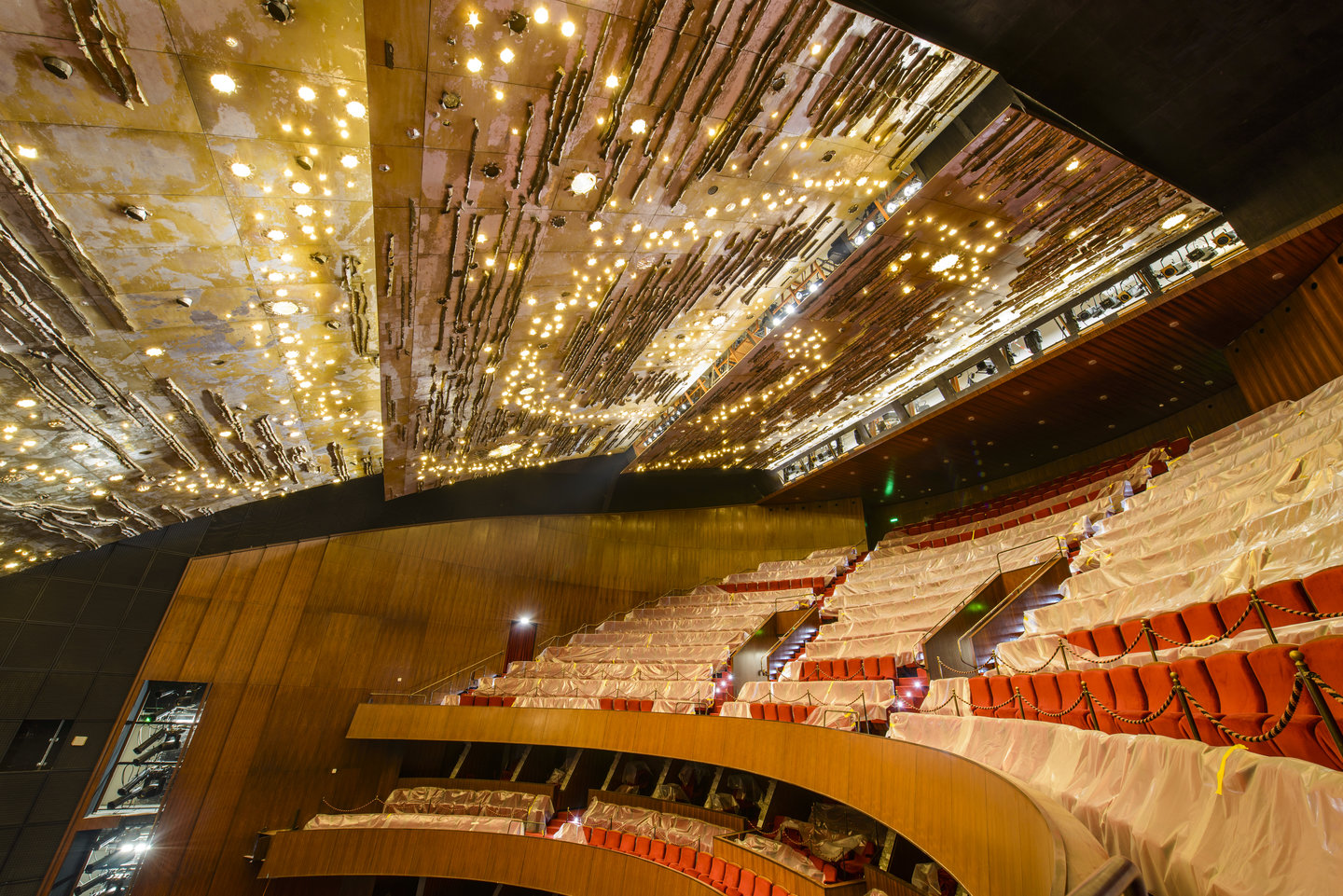 Grand-Théâtre - conceptions et développements de solutions en éclairage