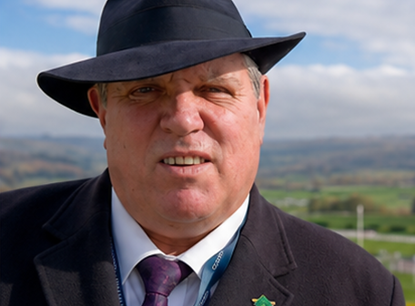 PAUL 'THE HAT' TAYLOR HEAD SHOT.png