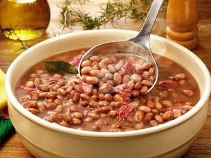 Porção de feijão temperado