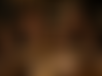 Por que copiamos o pedido dos outros no restaurante? Entenda como influência social, insegurança e comportamento em grupo afetam nossas escolhas.