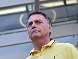 Deputado visita Bolsonaro e se diz “impressionado” com o quadro