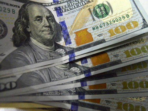 Dólar sobe e Ibovespa inicia outubro em queda em meio a ‘shutdown’ nos EUA