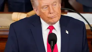 Trump cancela viagem de enviados para negociações com o Irã no Paquistão