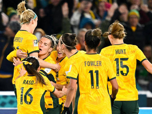 Com arbitragem brasileira, Austrália derrota Irlanda na estreia na Copa do Mundo Feminina