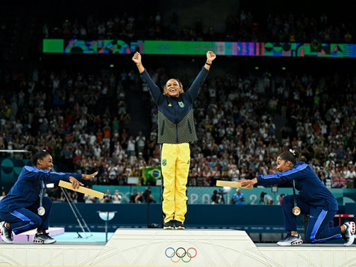 Rebeca Andrade bate recorde e se torna a maior medalhista olímpica do Brasil