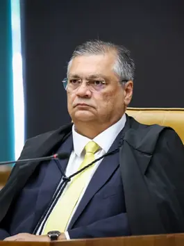 Flávio Dino decide que leis estrangeiras não produzem efeitos no Brasil