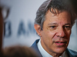 PT tenta aliança com o PSDB para fortalecer Haddad na disputa em SP