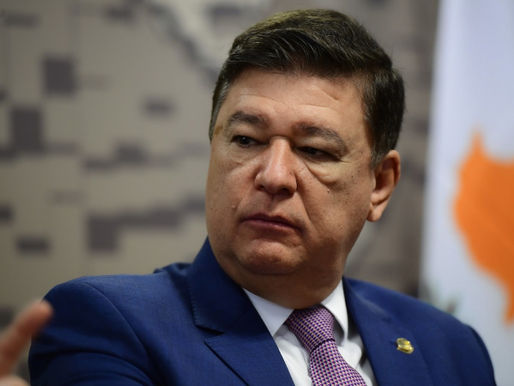 Congresso abre CPMI do INSS em meio a reviravolta política e troca de relator