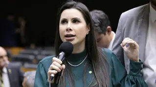 Carol de Toni cobra governo pelo cadastro de criminosos sexuais