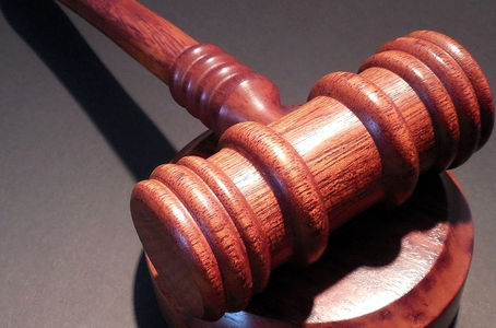 Aluna será indenizada por professor após episódio de assédio