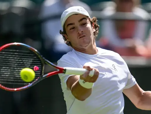 João Fonseca bate americano Brooksby e vira mais novo a ir à 3ª rodada de Wimbledon em 14 anos