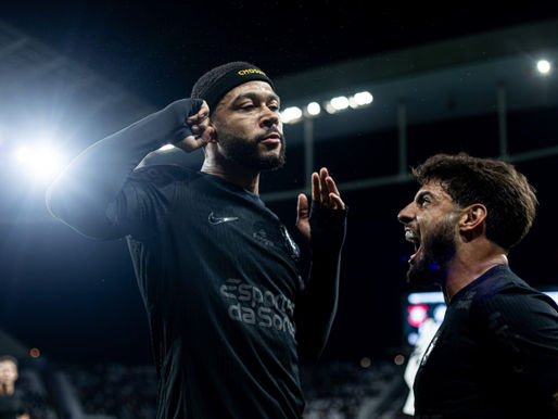 Corinthians oficializa renovação de R$ 1,3 bilhão com a Nike após ‘flerte’ com Adidas