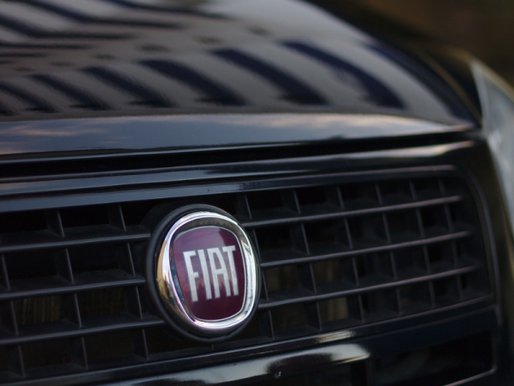 Stellantis anuncia produção de carros elétricos e híbridos no Brasil em 2024