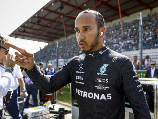 Lewis Hamilton abre o jogo e diz que não vai encerrar carreira na Fórmula 1 em 2023