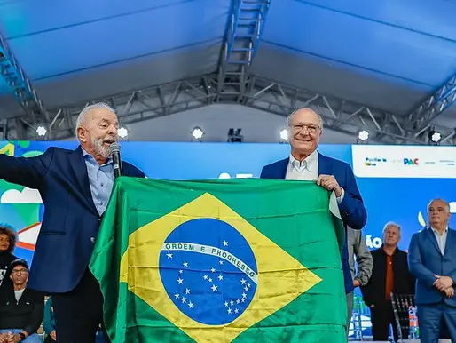 Lula: “Bolsonaro não merece o sacrifício do povo brasileiro”