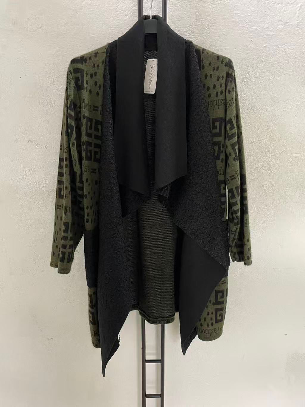 Cardigan Cod.Wd28 TG.52/54