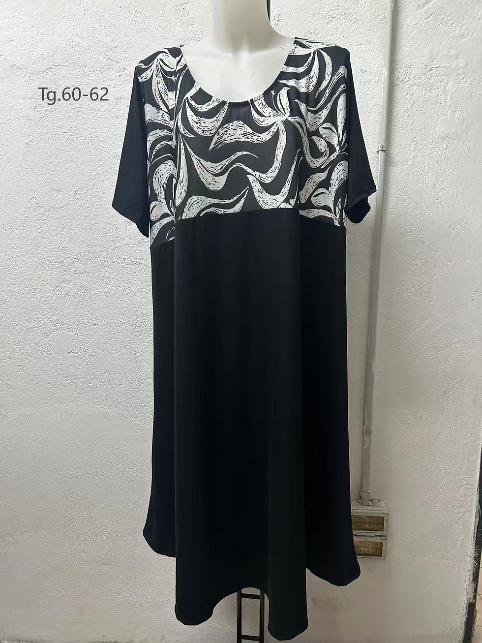 Thumbnail: Vestito Cod.Ap501 Tg.60-66+