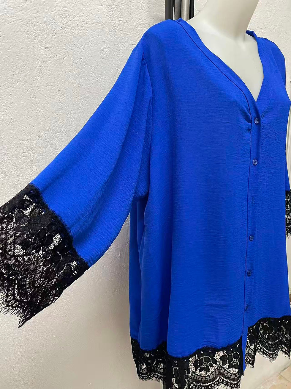Miniatura: Camicia con pizzo Cod.Fe089 Tg.58-60