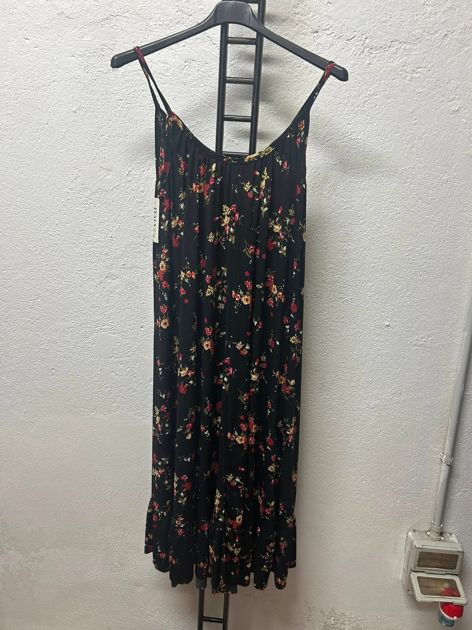 vestito cod:At13 tg:56/58