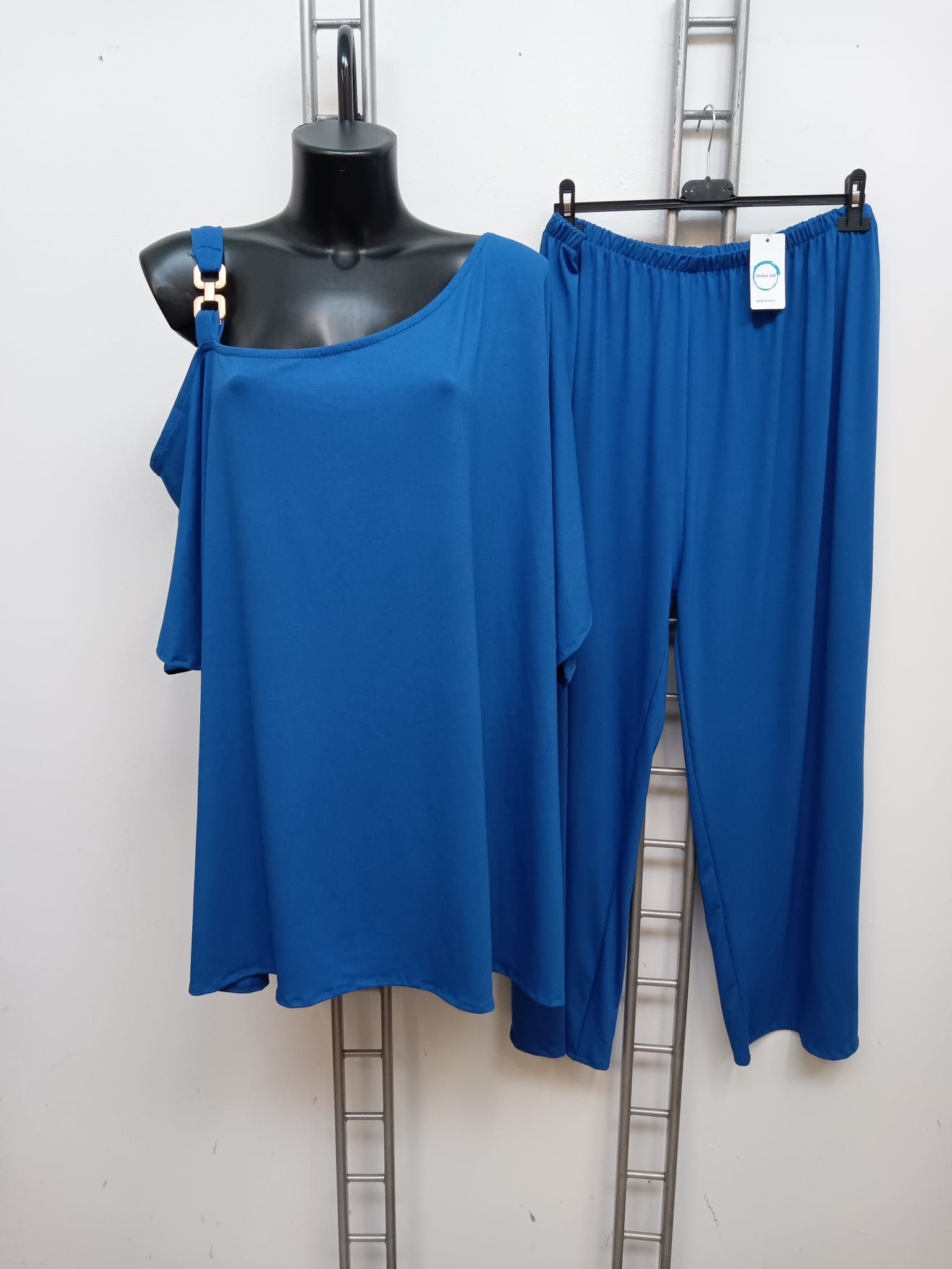 Completo Cod.Mg059 Tg.64-66