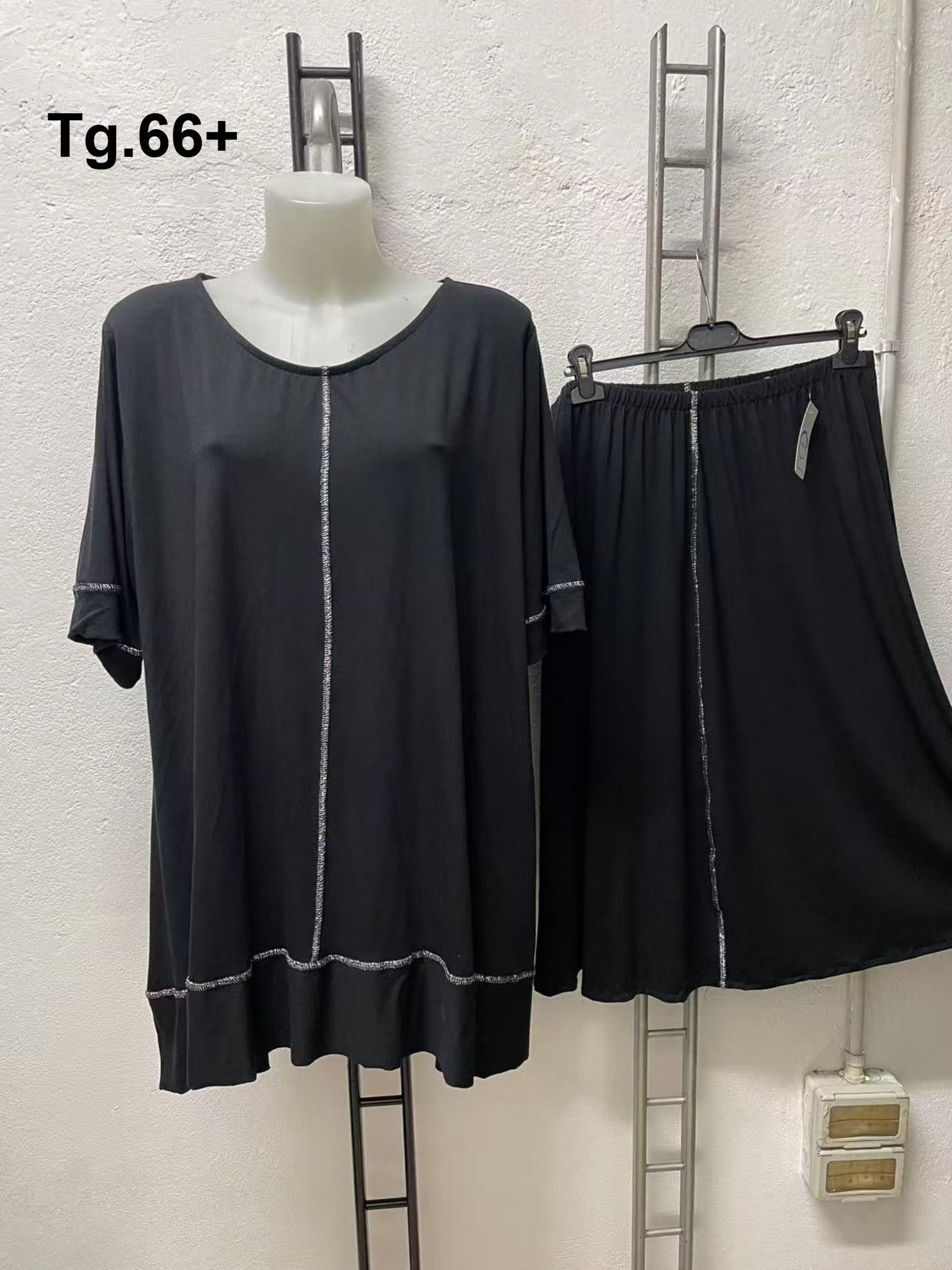 completo cod:Ma239 tg:66+