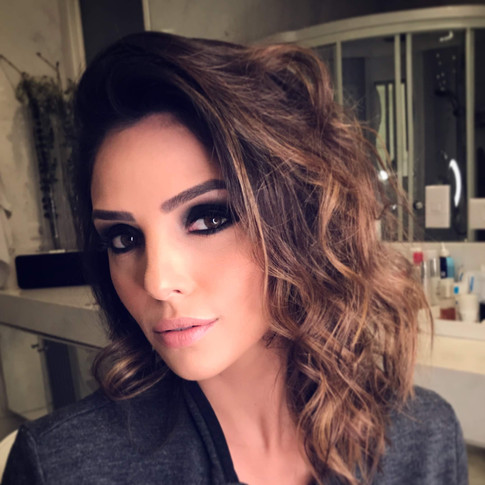 Tatiane Alves Maquiadora profissional tatmake beleza