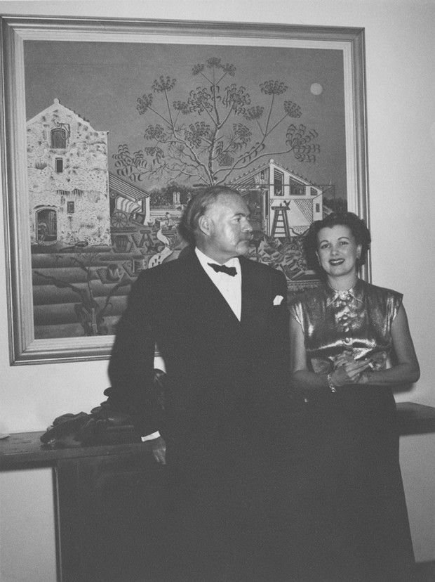 한 화면에 들어찬 생의 총서