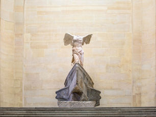 헬레니즘 예술과 미술 조각상 – 고대 그리스 헬레니즘 시대의 극적인 감정과 섬세한 디테일을 담은 조각 걸작