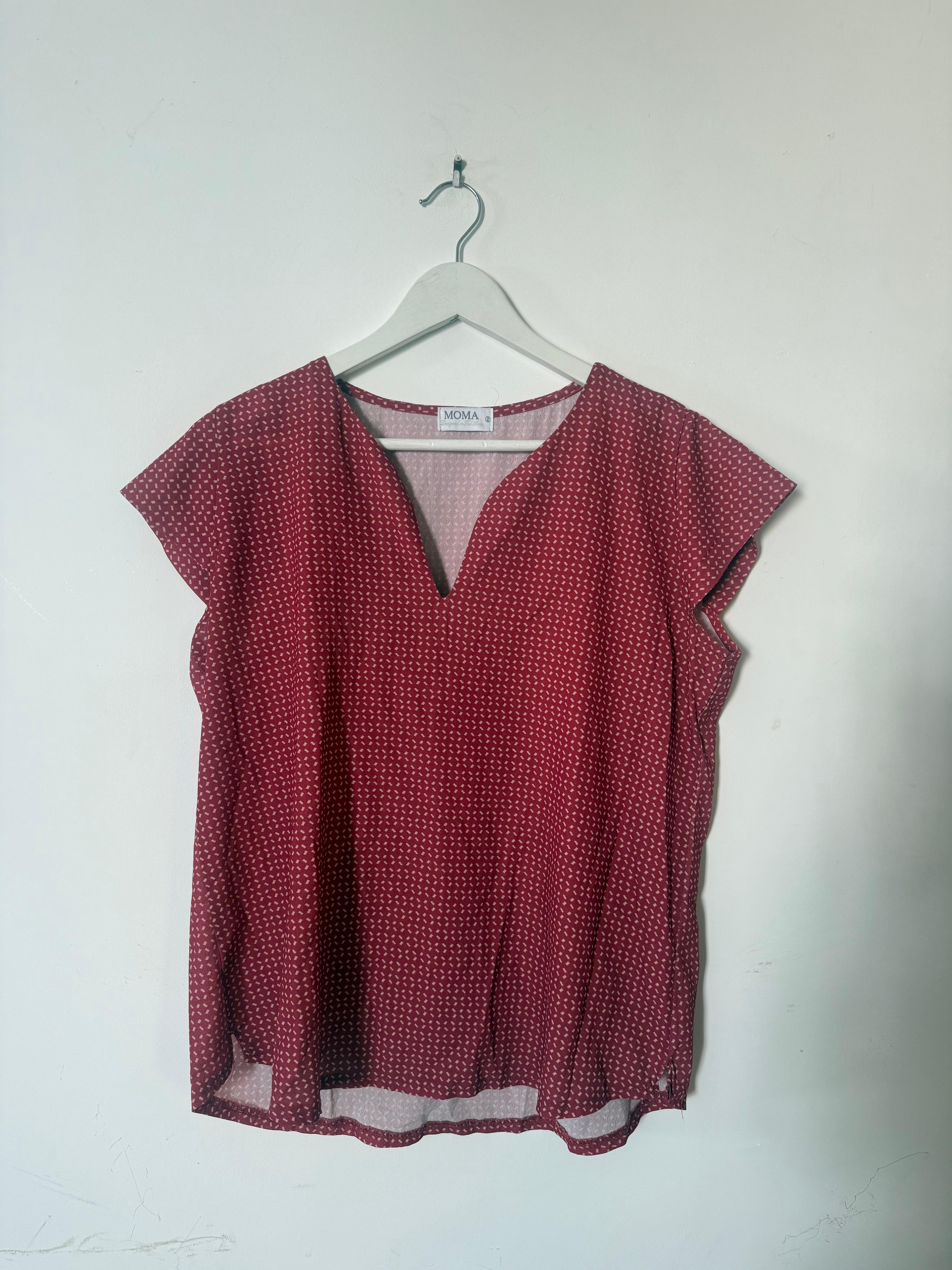 Moma חולצה