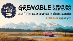 Remorque tout-terrain M20 InOut et accessoires de voyage overlanding exposés au salon Vanlife Expo Grenoble.