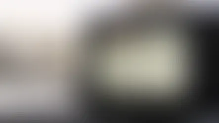 GPS Tout-Terrain : Pourquoi choisir un système dédié plutôt qu'une tablette ou un smartphone ?