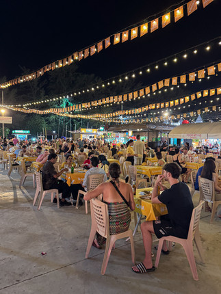 שוק לילה Ao Nang Landmark Night Market