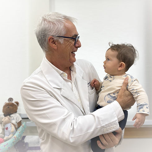 Dr Domingos Bica - Urologista Infantil no Rio de Janeiro que prioriza um tratamento seguro e acolhedor.
