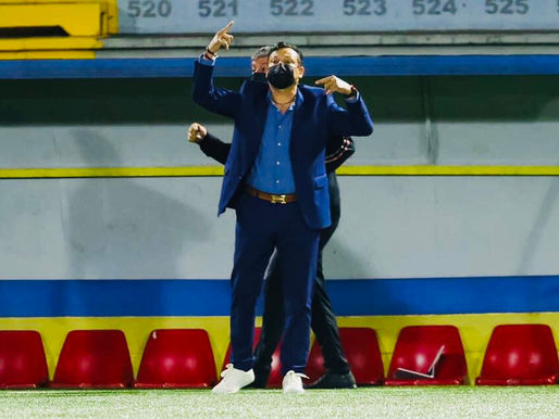 La mano de Jeaustin.