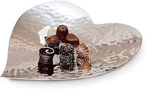 Thumbnail: Heart hammered dish