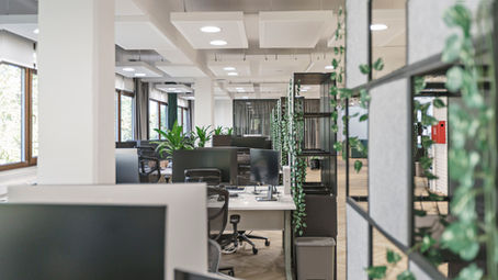 Klasični ured vs Open space vs Hibridni uredi