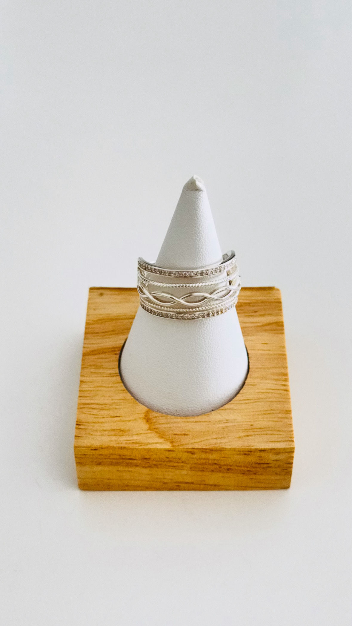 Anillo infinito. Plata 925