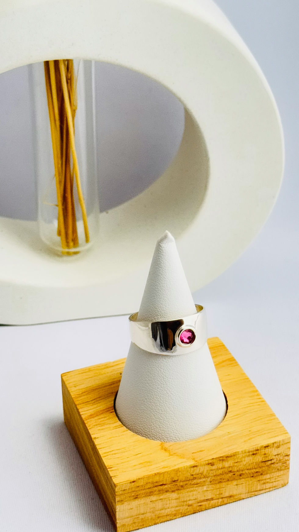 Miniatura: Anillos con cristal. Plata 925 disponibles en lila, turquesa, negro y rosa